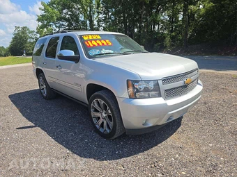 2014 Chevrolet Tahoe LTZ 1LZ - miniatura 4