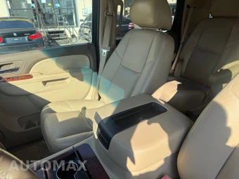 2014 Chevrolet Tahoe LTZ 1LZ - miniatura 13