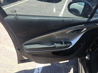 2014 Chevrolet Volt – miniatura 9