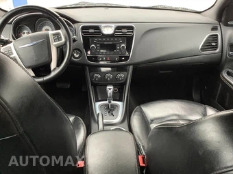 2014 Chrysler 200 Limited Sedan - miniatura 27