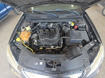 2014 Chrysler 200 Limited Sedan - miniatura 15