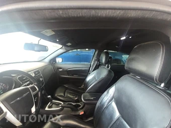 2014 Chrysler 200 Limited Sedan - miniatura 18
