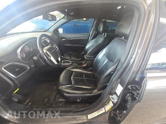 2014 Chrysler 200 Limited Sedan - miniatura 7
