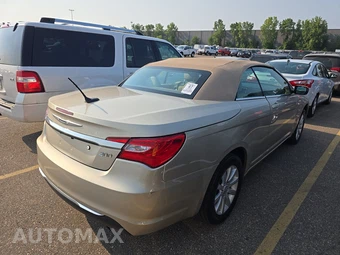 2014 Chrysler 200 Touring Convertible – miniatura 4