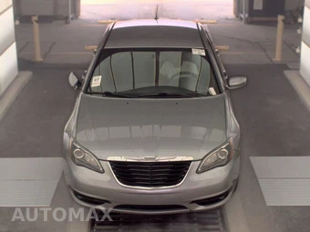 2014 Chrysler 200 Touring Sedan - miniatura 2