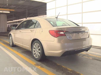 2014 Chrysler 200 Touring Sedan - miniatura 6