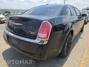 2014 Chrysler 300 - miniatura 4
