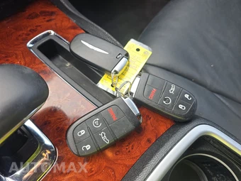 2014 Chrysler 300 – miniatura 14