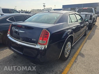 2014 Chrysler 300 – miniatura 4