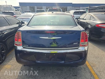 2014 Chrysler 300 – miniatura 5