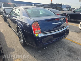 2014 Chrysler 300 – miniatura 6