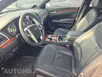 2014 Chrysler 300 – miniatura 7