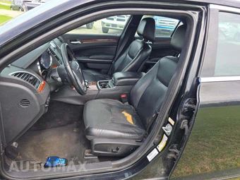 2014 Chrysler 300 – miniatura 3