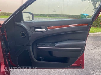 2014 Chrysler 300 - miniatura 25