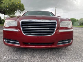 2014 Chrysler 300 - miniatura 3