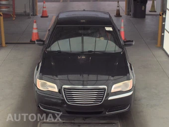 2014 Chrysler 300 – miniatura 2
