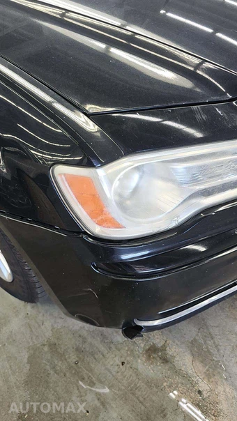 2014 Chrysler 300 – miniatura 20