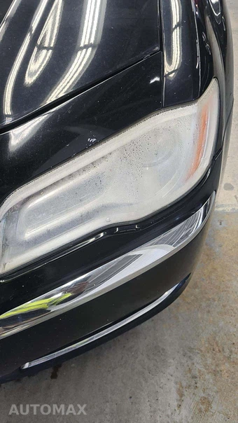 2014 Chrysler 300 – miniatura 22