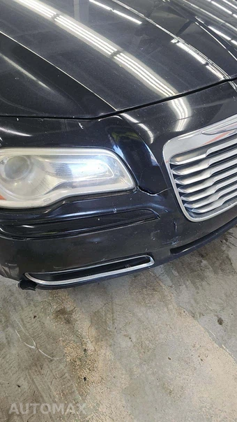 2014 Chrysler 300 – miniatura 30