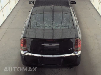 2014 Chrysler 300 – miniatura 5
