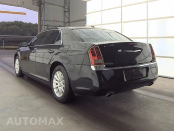 2014 Chrysler 300 – miniatura 6