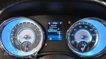 2014 Chrysler 300 - miniatura 17