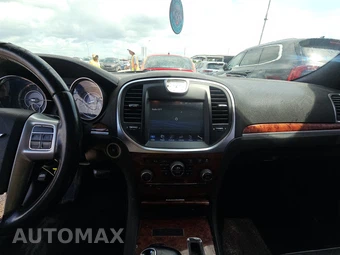 2014 Chrysler 300 - miniatura 11