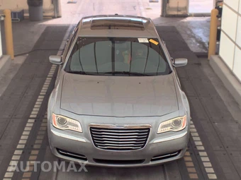 2014 Chrysler 300 - miniatura 2