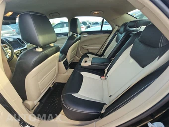 2014 Chrysler 300 – miniatura 13