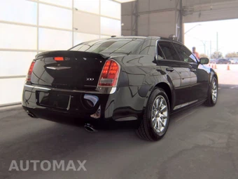 2014 Chrysler 300 – miniatura 4