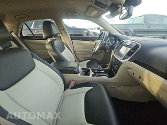 2014 Chrysler 300 – miniatura 8