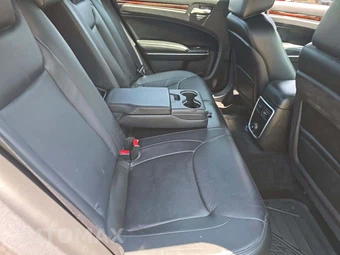 2014 Chrysler 300 – miniatura 16