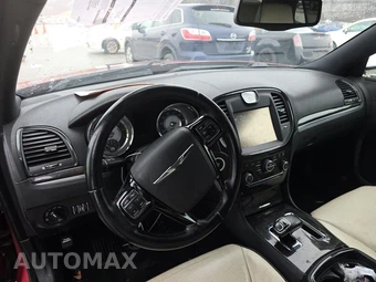 2014 Chrysler 300 Uptown Edition – miniatura 11