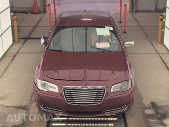2014 Chrysler 300 Uptown Edition – miniatura 2
