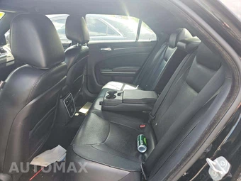 2014 Chrysler 300C – miniatura 13