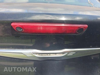 2014 Chrysler 300C – miniatura 14