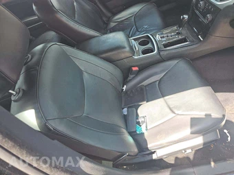 2014 Chrysler 300C – miniatura 18