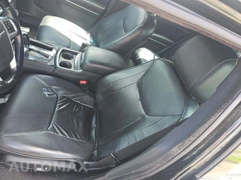 2014 Chrysler 300C – miniatura 6