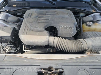 2014 Chrysler 300S – miniatura 15