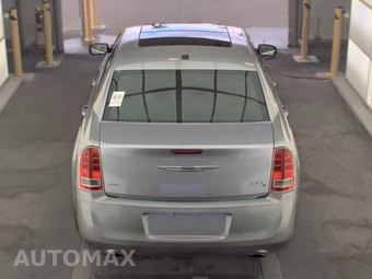 2014 Chrysler 300S – miniatura 5