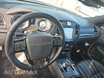 2014 Chrysler 300S - miniatura 11