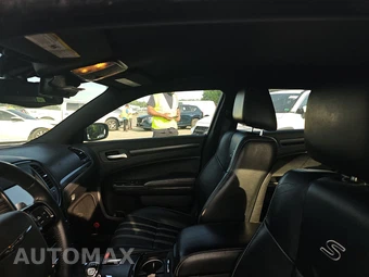 2014 Chrysler 300S - miniatura 17