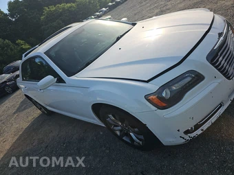 2014 Chrysler 300S - miniatura 3