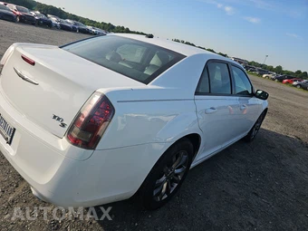 2014 Chrysler 300S - miniatura 4