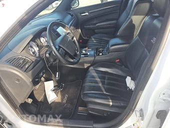 2014 Chrysler 300S - miniatura 7