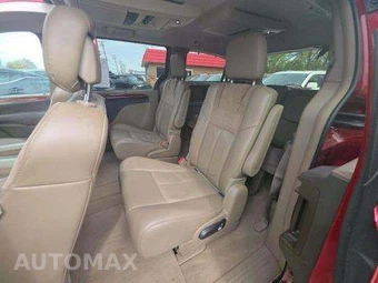 2014 Chrysler Town & Country Limited 121.2" WB - miniatura 13