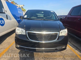 2014 Chrysler Town & Country S 121.2" WB - miniatura 2
