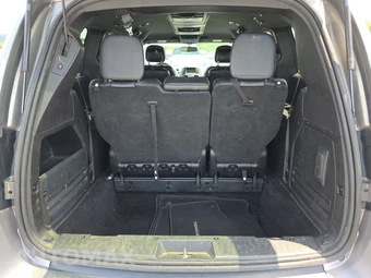 2014 Chrysler Town & Country S 121.2" WB - miniatura 16