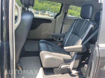 2014 Chrysler Town & Country Touring 121.2" WB - miniatura 13