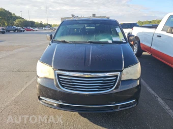 2014 Chrysler Town & Country Touring 121.2" WB - miniatura 2